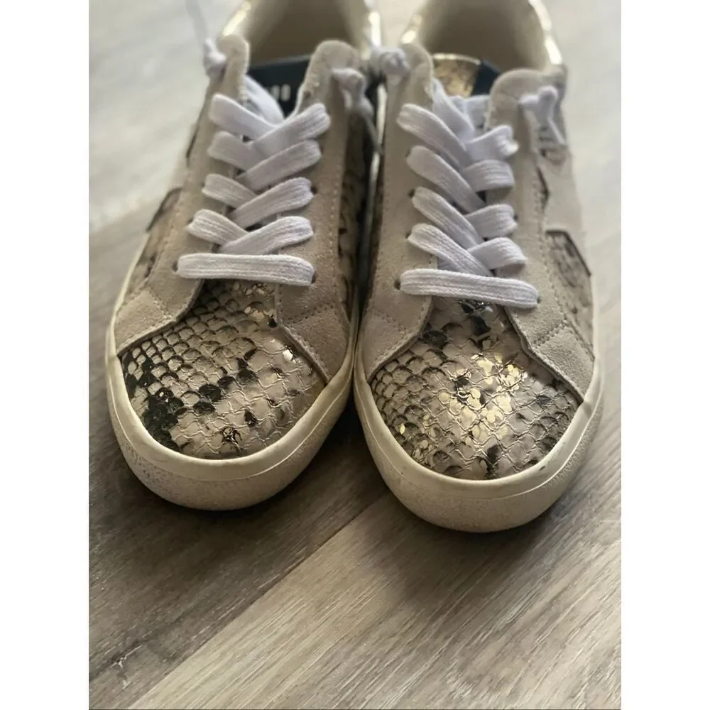 Steve Madden Women’s Pursued Gold Metallic Snakeskin Lace-Up Sneakers Size 7M
